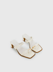 Billini Iverson Hardware Detail Heels While / Gold